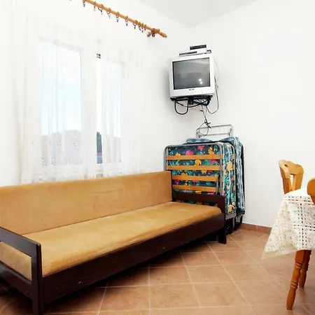 דירה With A Parking Space Lumbarda, Korcula - 9298 לומבארדה