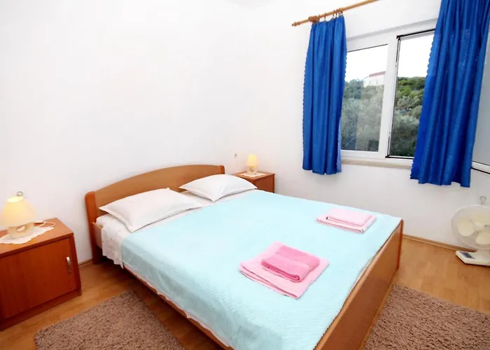 With A Parking Space Lumbarda, Korcula - 9298 *