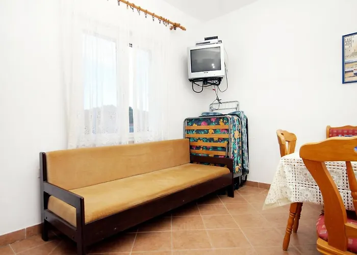 Appartement With A Parking Space Lumbarda, Korcula - 9298 Lumbarda