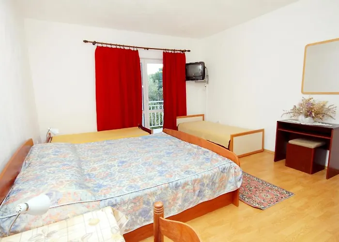 With A Parking Space Lumbarda, Korcula - 9298 *