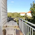 Apartman With A Parking Space Lumbarda, Korcula - 9298