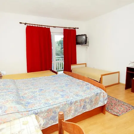 With A Parking Space Lumbarda, Korcula - 9298 *