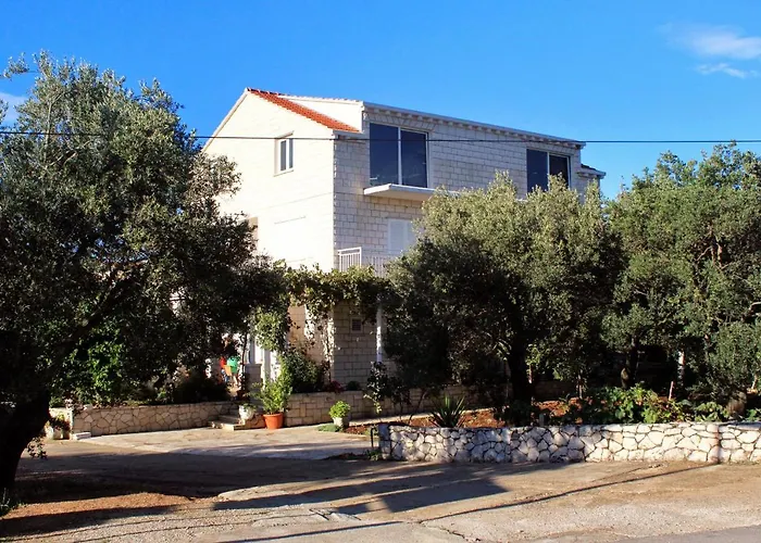 With A Parking Space Lumbarda, Korcula - 9298